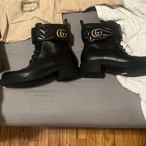 GUCCI BOOTS SIZE 39 1/2